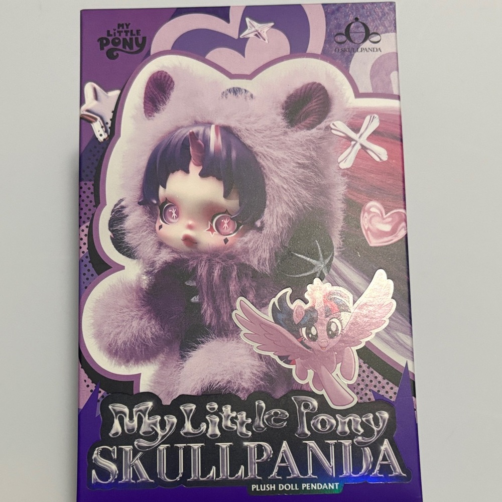 POP MART SKULLPANDA My Little Pony Plush Pendant - Fluttershy - Picture 3 of 5